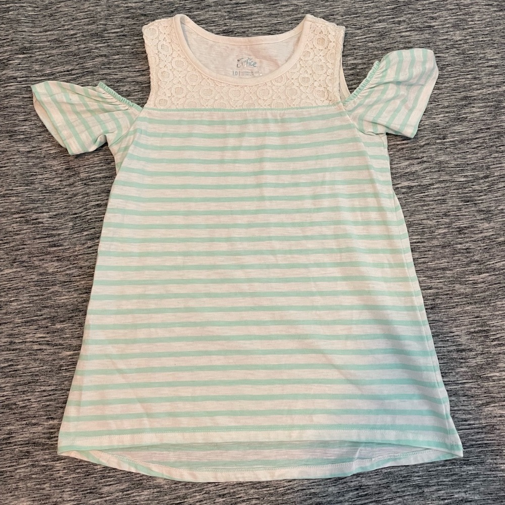 Justice Shirt     10(girl)